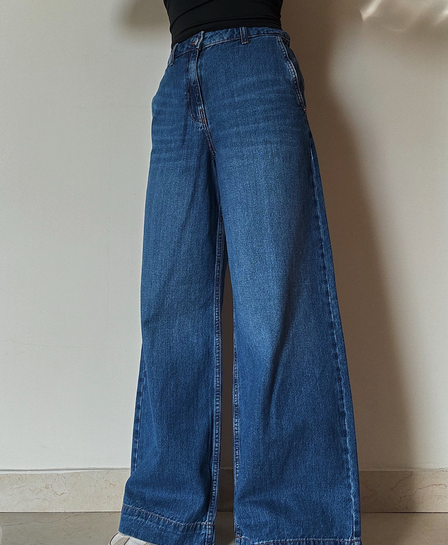 Super Wide Leg Medium Blue Jeans