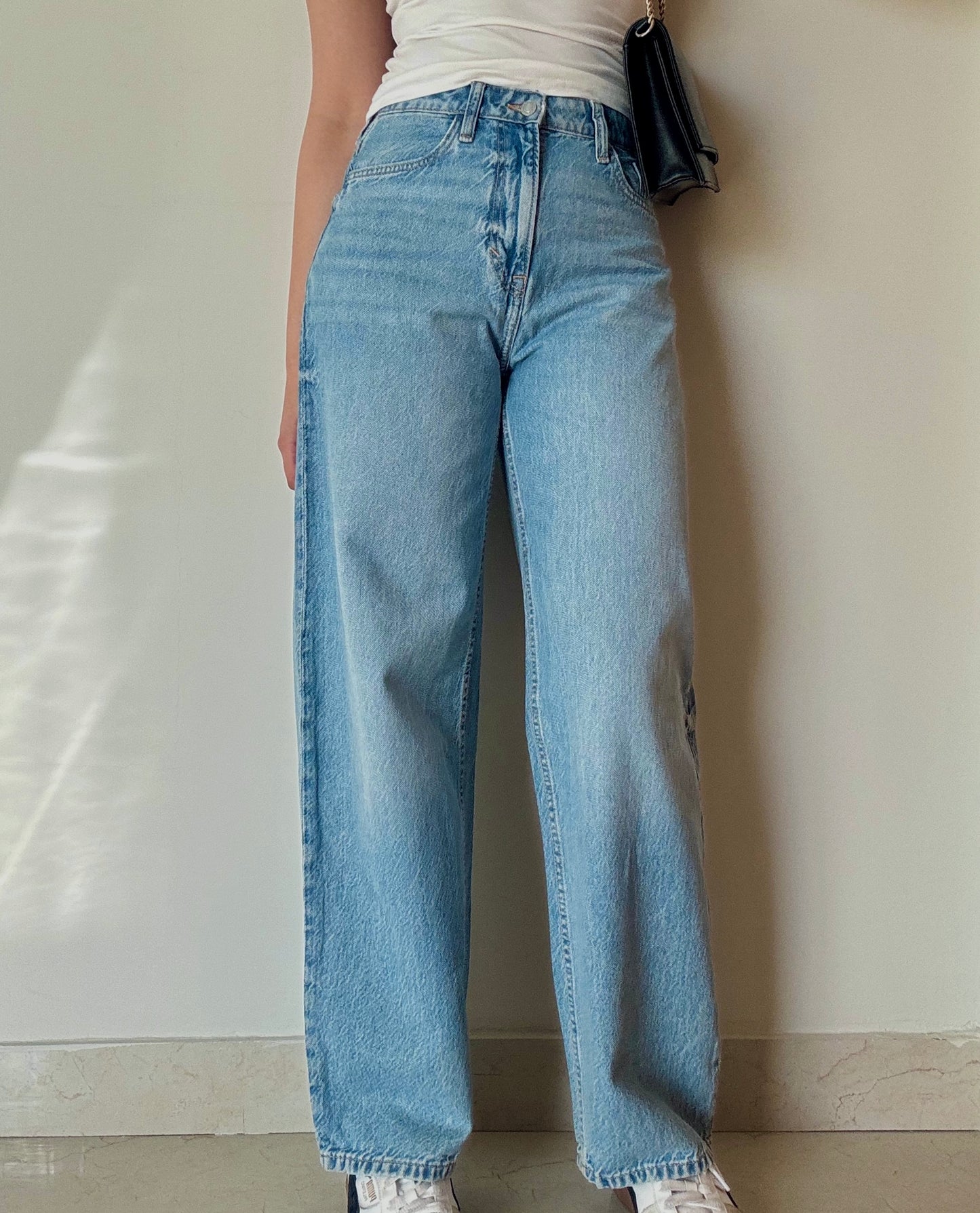 H&M Light Wash Baggy Jeans