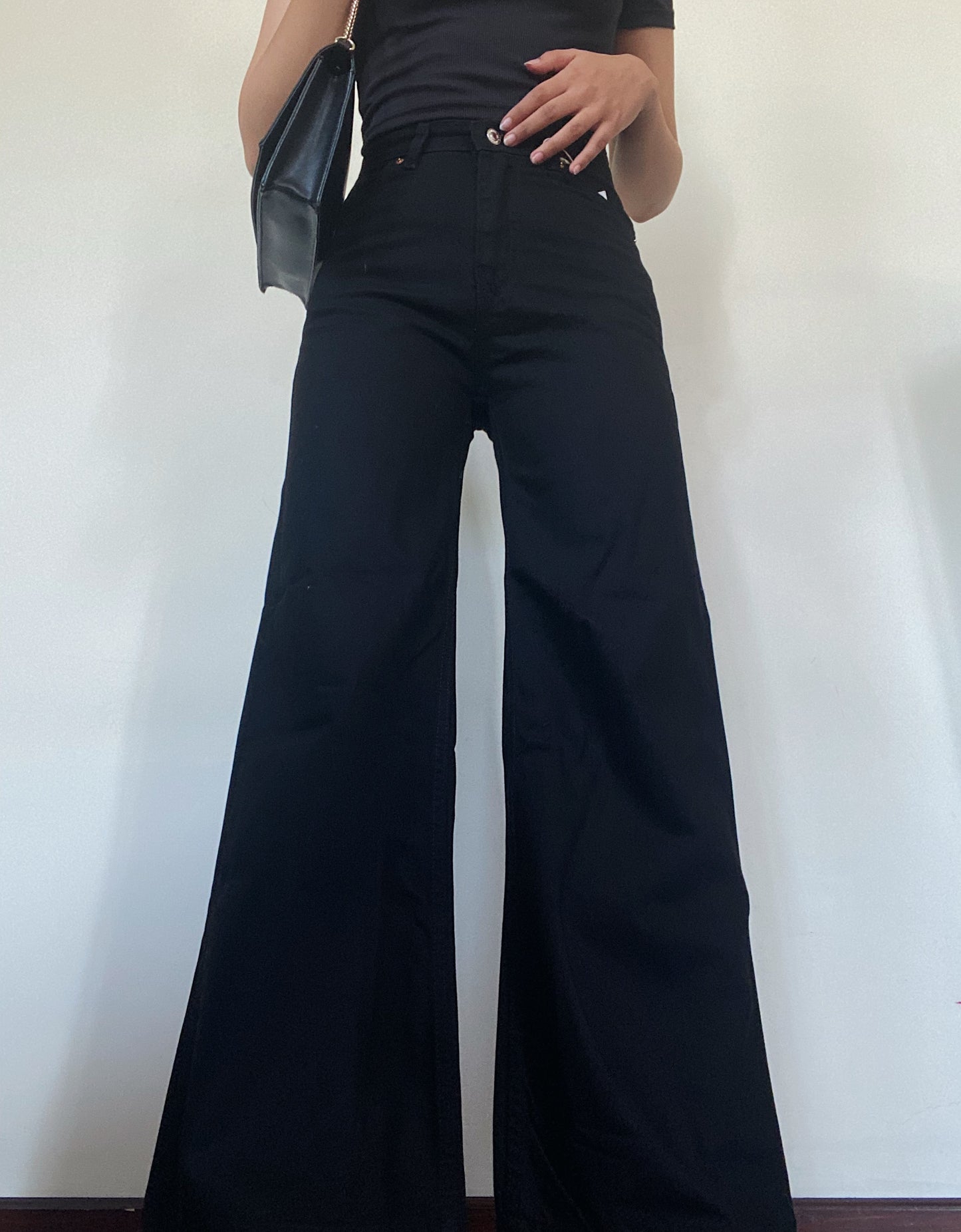 Black Wide Leg Jeans